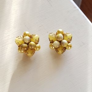 Vintage Yellow & Gold Cluster Clip-On Earrings